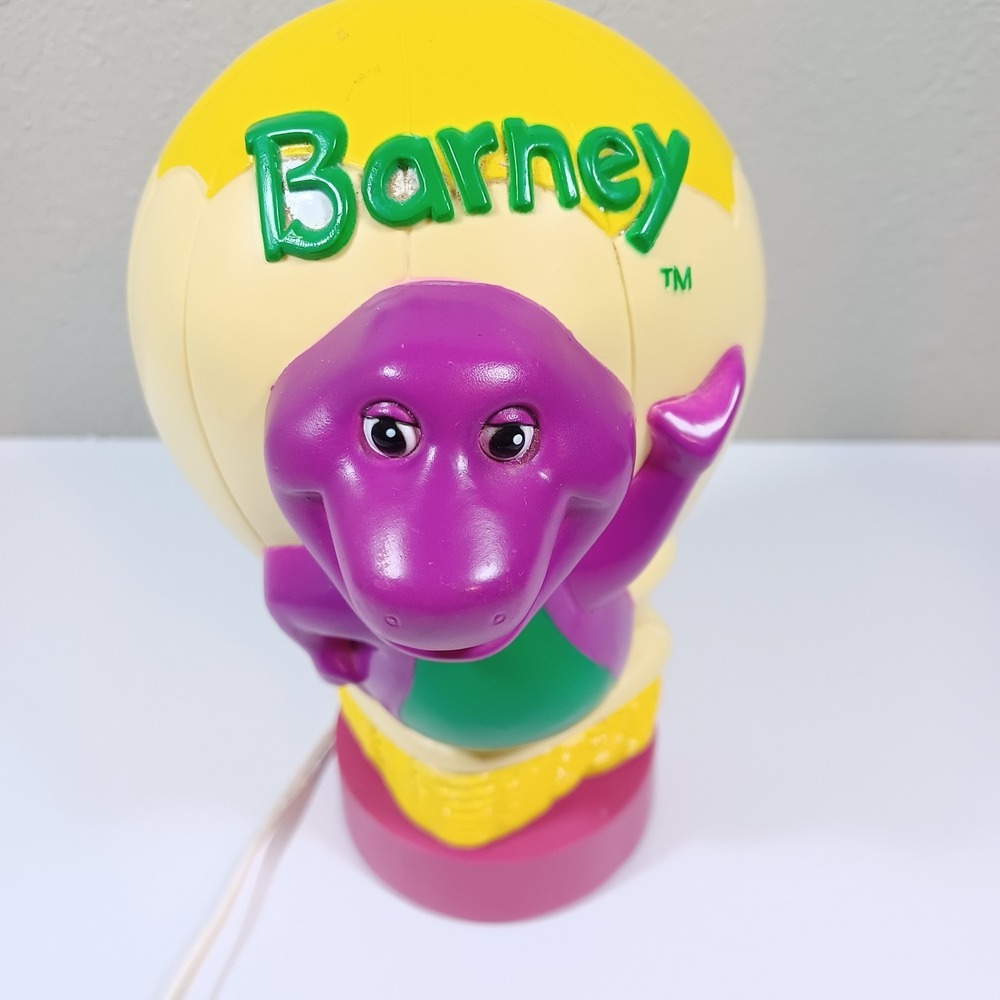 Vintage 1992 Barney Hot Air Balloon Night Light Lamp 8" - Picture 2 of 6